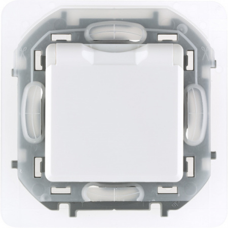 Legrand INSPIRIA Белый Розетка 2К+З IP 44 с откидной крышкой и шторками - немецкий стандарт - 16 А -