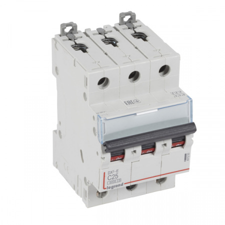 Legrand DX3-E Автоматический выключатель 3P 25А (С) 6000/6kA