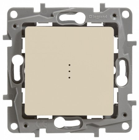 Legrand Etika Сл.кость Переключатель с подсветкой, 10А, авт. клем